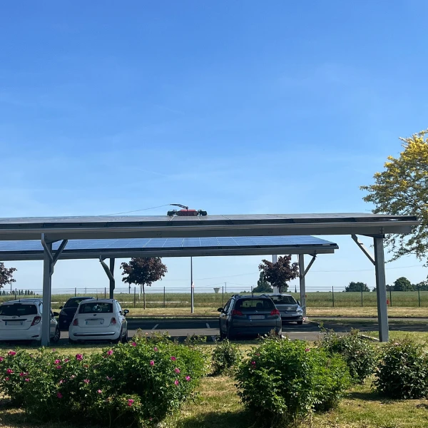 Solar'Bross a été conçue pour répondre aux contraintes des environnements professionnels exigeants